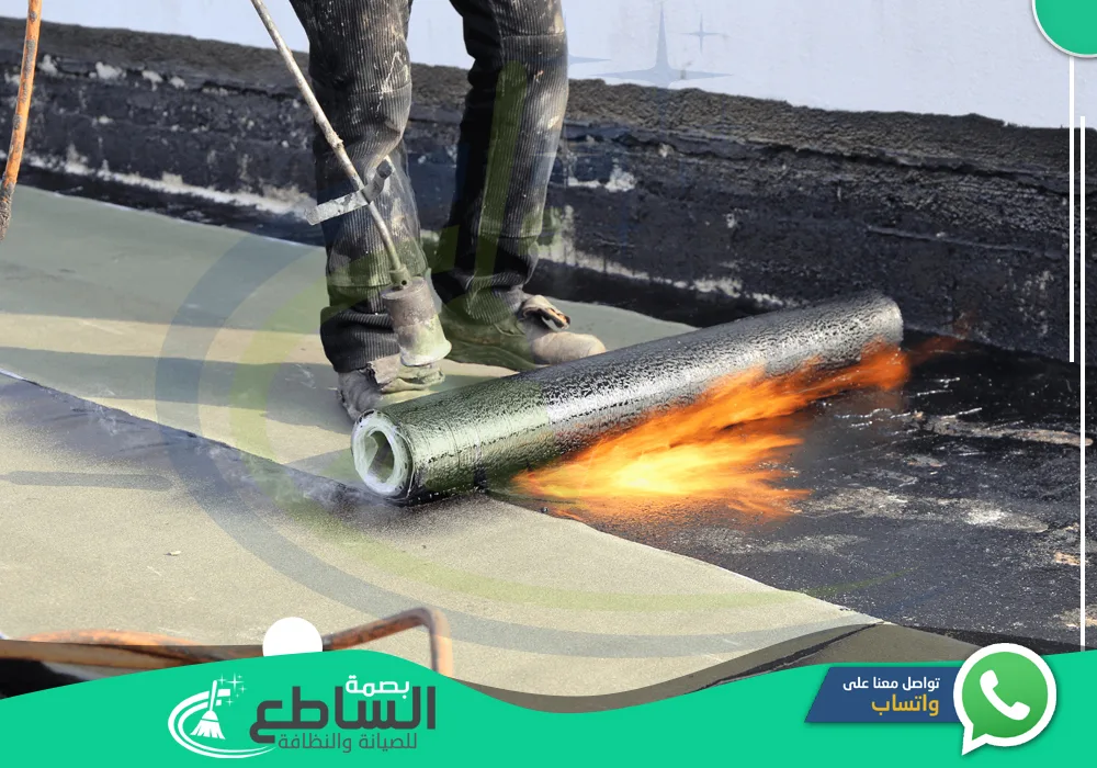 شركة لعزل السطح بابها