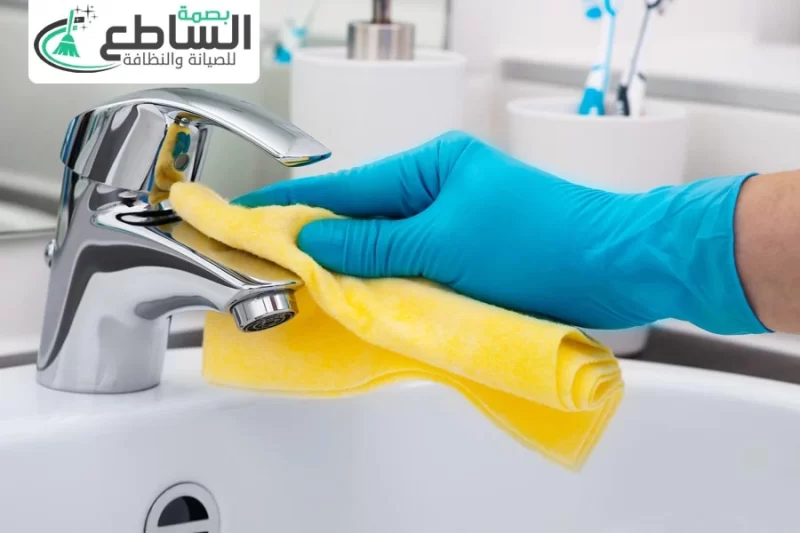 شركة تنظيف منازل باحد رفيدة | 0557997714 | عمالة فلبينية 26 Cleaning bathrooms in Ahad Rafaida e1676810703978